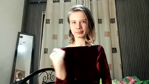 Snapshot of magaretunion chatting on October 26, 2025, 5:52 pm Margaret online show from October 26, 2025, 5:52 pm