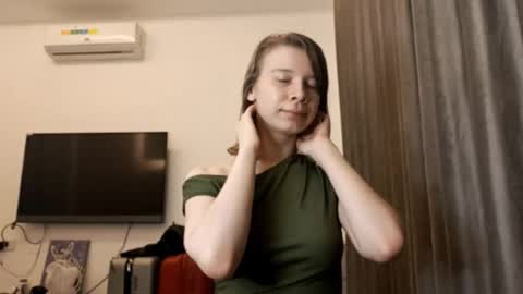 Snapshot of magaretunion chatting on November 4, 2025, 5:45 pm Margaret online show from November 4, 2025, 5:45 pm