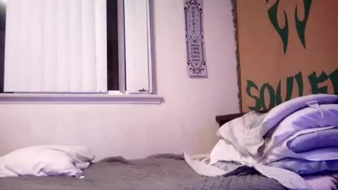 magdalena_805 online show from February 24, 2025, 3:12 am