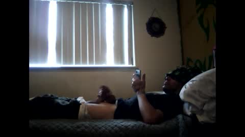 magdalena_805 online show from September 23, 2025, 9:07 pm