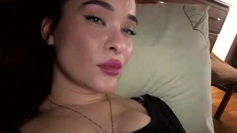 magggg658318 online show from March 26, 2026, 2:33 pm