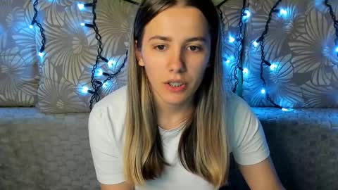 Maggie online show from October 19, 2025, 1:28 am