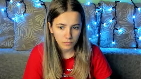 Maggie online show from October 29, 2025, 1:30 am