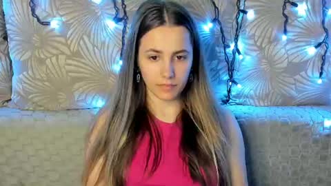 Maggie online show from June 25, 2026, 1:49 am