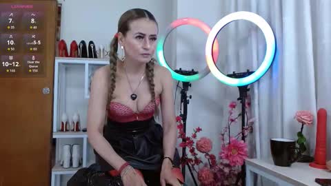 Maghenta-MS mature online show from September 15, 2025, 5:35 pm