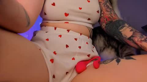 Magic Allie online show from September 23, 2025, 5:54 am