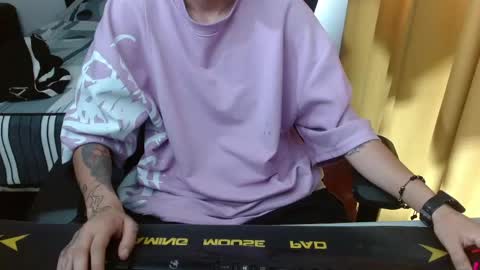 Snapshot of magic_jadee chatting on May 29, 2026, 4:27 pm Jade online show from May 29, 2026, 4:27 pm