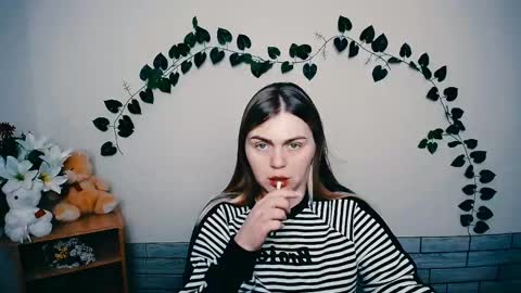 magic_katarina_ online show from February 13, 2025, 7:35 am