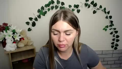 magic_katarina_ online show from September 25, 2025, 7:34 am