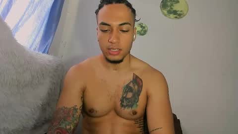 Magic Mike online show from April 19, 2026, 1:54 pm