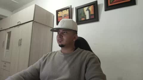 magic_milk23 online show from October 2, 2025, 5:36 am