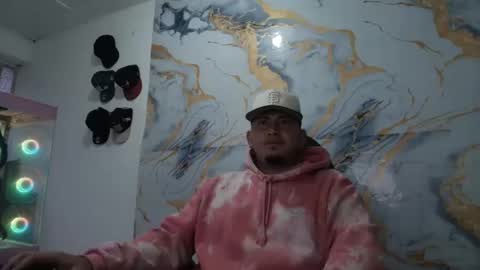 Snapshot of magic_milk23 chatting on February 7, 2026, 11:14 am magic_milk23 online show from February 7, 2026, 11:14 am
