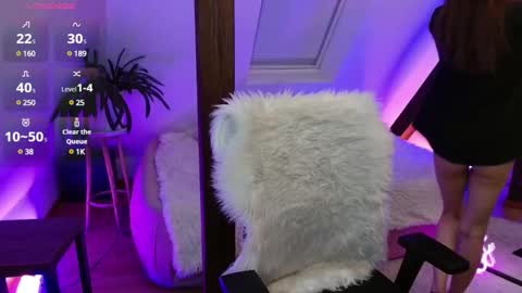 Zooey online show from January 4, 2025, 6:40 pm