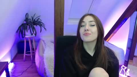 Zooey online show from February 18, 2025, 10:58 pm