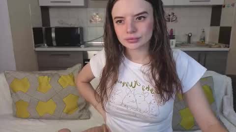 Alice online show from October 12, 2025, 12:59 pm