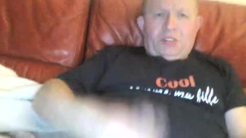 magicman250 online show from November 18, 2025, 11:15 pm