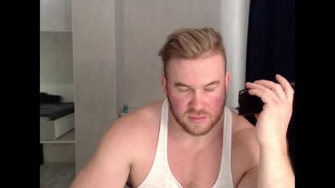 magicmax2017 online show from February 18, 2025, 1:22 pm