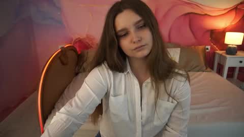 Emily online show from September 17, 2025, 12:40 pm