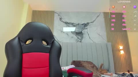 magievans1 online show from October 18, 2025, 11:55 am