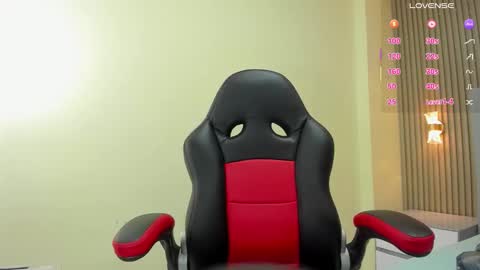 magievans1 online show from October 22, 2025, 12:27 pm