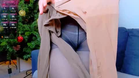 Jade online show from January 30, 2025, 9:04 pm