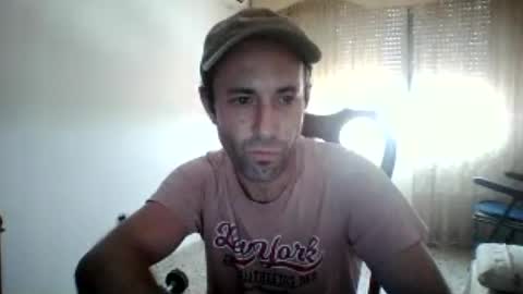 Snapshot of magnate1234 chatting on August 6, 2026, 2:19 pm SpanishNestor online show from August 6, 2026, 2:19 pm