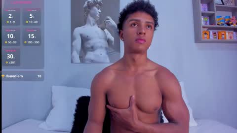 Magnus King online show from October 19, 2025, 11:05 pm