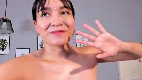 Maia online show from March 10, 2025, 7:07 pm