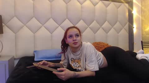 Maia  online show from December 22, 2024, 12:38 pm