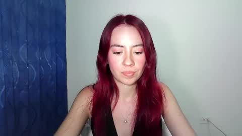 Snapshot of maiarosse_ chatting on June 8, 2026, 1:28 am MaiaRosse online show from June 8, 2026, 1:28 am