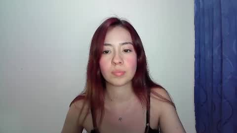 Snapshot of maiarosse_ chatting on July 22, 2026, 3:53 am MaiaRosse online show from July 22, 2026, 3:53 am