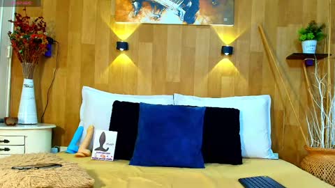 maicolparker0 online show from May 3, 2026, 3:40 pm