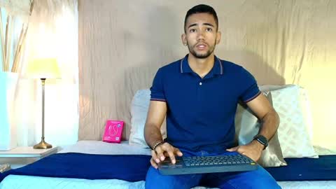 maicolparker0 online show from August 7, 2026, 12:07 pm