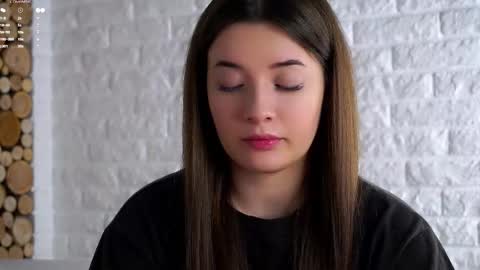 Lucy online show from March 10, 2026, 1:10 am