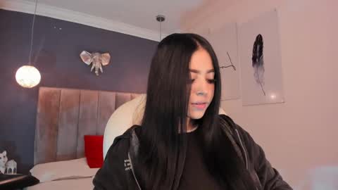  Mait  online show from February 21, 2025, 1:11 pm