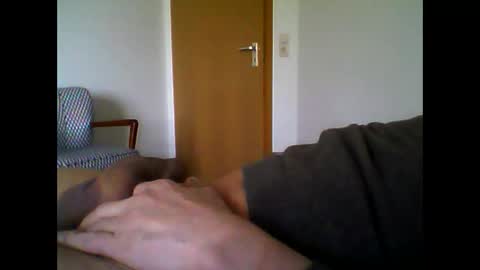maik12345678900000 online show from February 22, 2026, 10:36 am