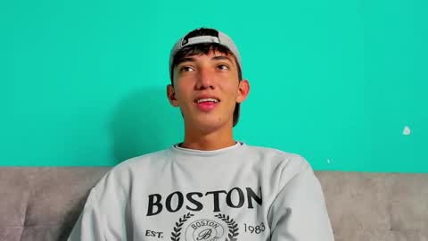 Maikol online show from February 3, 2026, 2:11 pm