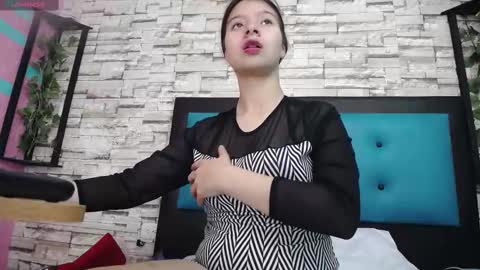  MAILY CAN  online show from September 24, 2025, 1:14 pm