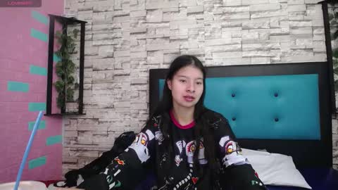  MAILY CAN  online show from September 25, 2025, 12:31 pm