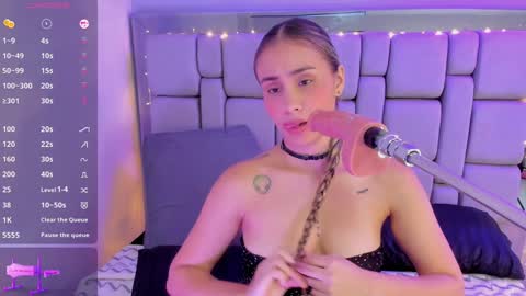 Maily  online show from December 29, 2024, 5:54 pm