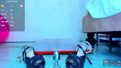 Mailyn online show from January 10, 2025, 12:06 am