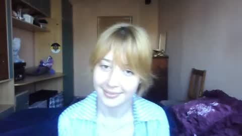 Evie online show from July 20, 2026, 3:03 pm