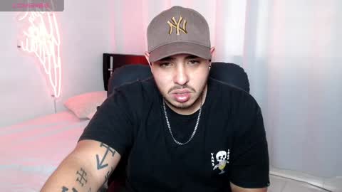 maison_xmed online show from April 20, 2026, 7:37 pm