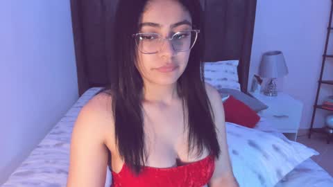 Maite online show from February 8, 2025, 6:33 am