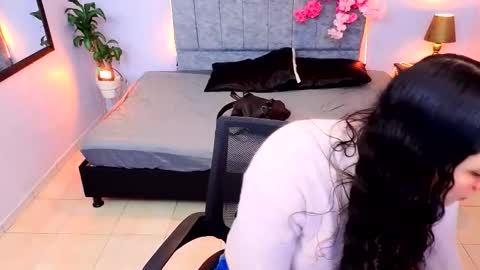 Snapshot of maite_stone1 chatting on October 5, 2025, 3:27 am MAITE STONE1 online show from October 5, 2025, 3:27 am