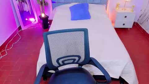 Snapshot of maite_stone1 chatting on February 5, 2026, 3:22 am MAITE STONE1 online show from February 5, 2026, 3:22 am