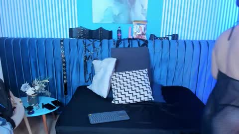 Maite and Lexy online show from March 3, 2026, 7:09 pm