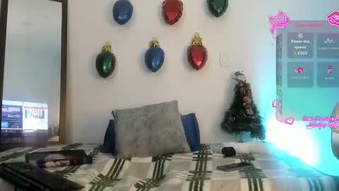 maitte_love online show from November 29, 2025, 9:01 am