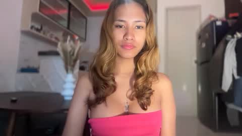 Snapshot of majestic_princesslei chatting on April 19, 2026, 2:55 am Lei online show from April 19, 2026, 2:55 am