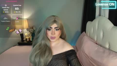 majestydannaxx online show from April 13, 2026, 4:07 am